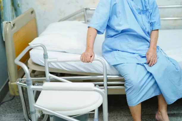 Vente ou location de chaise garde-robe à Mouleydier, Mouleydier, Pharmacie Mouleydier